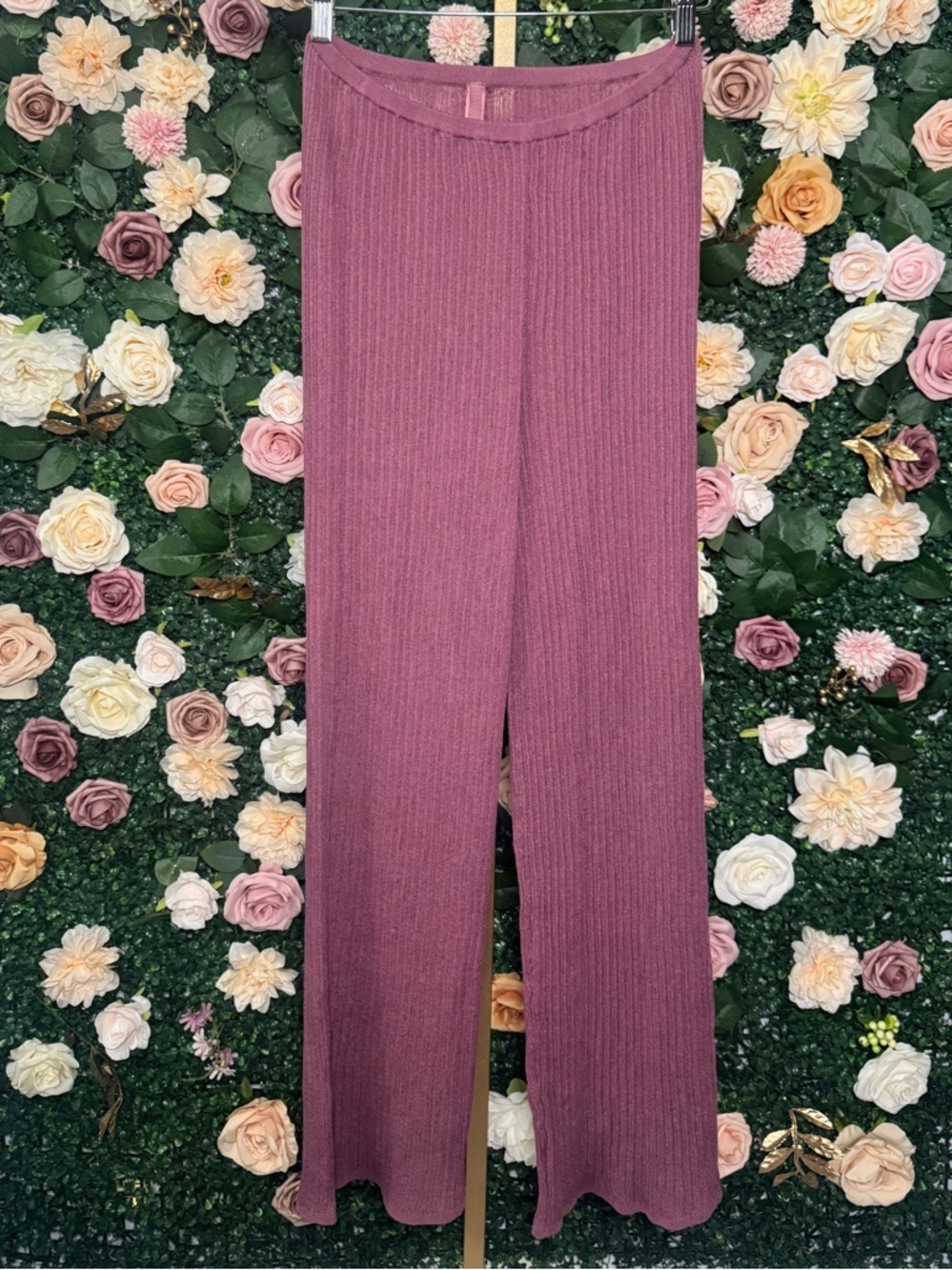 SKIMS Sheer Knit Pant in Beet NWT